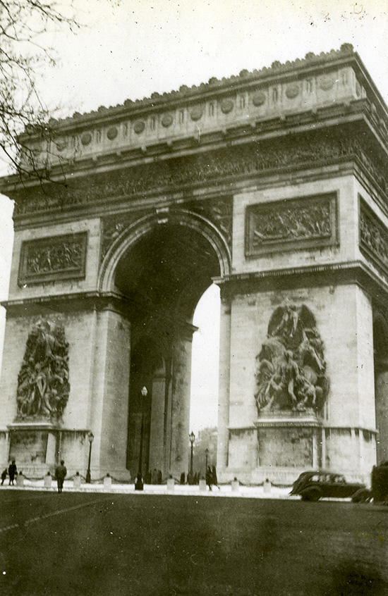 G-26-061-Paris.1.29.45-Arc de Triomphe copy
