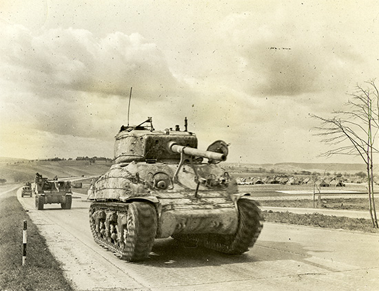 I-1-002-Reichautobaun-tank on autobahn copy